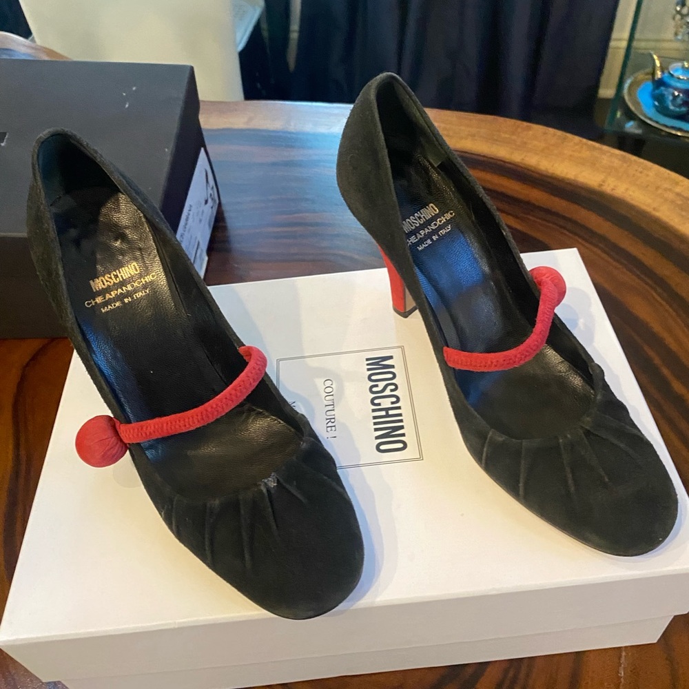 MOSCHINO Cheap & Chic 2000 Collection Heels - Picture 2 of 10